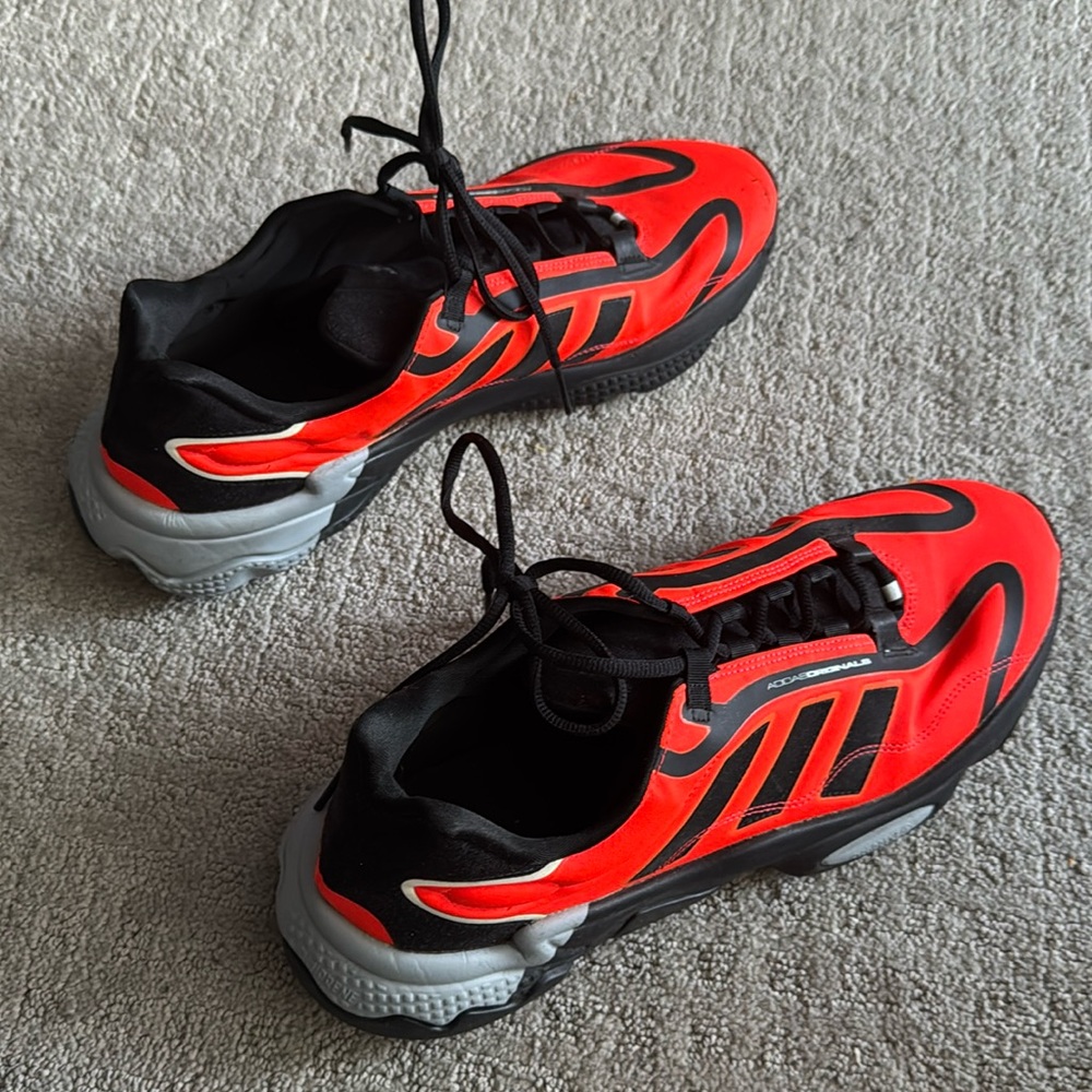 Adidas Originals men’s running shoes, Size 12, orange and black